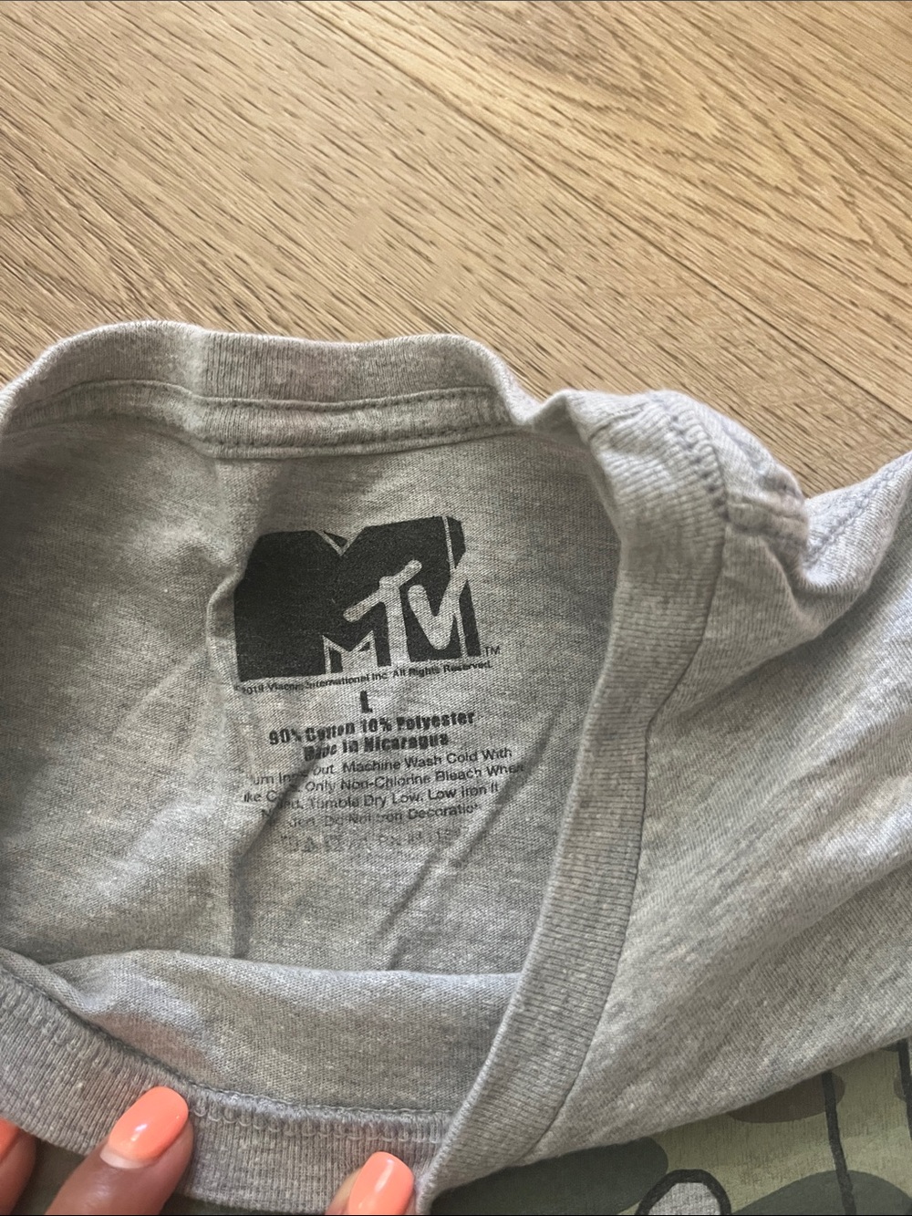 MTV Gray Tee with Camouflage Logo - Picture 2 of 2